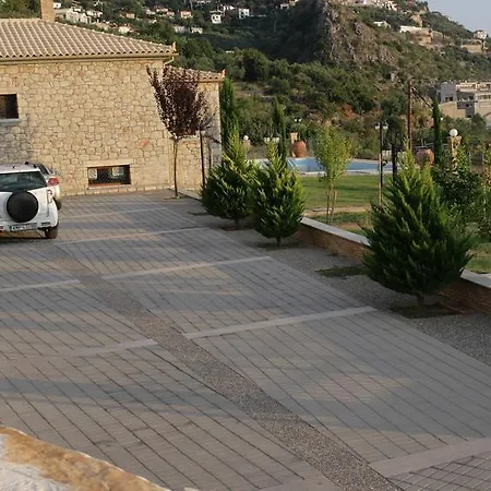 Katerina-papadopoulos Athanasios Villa Kalamata